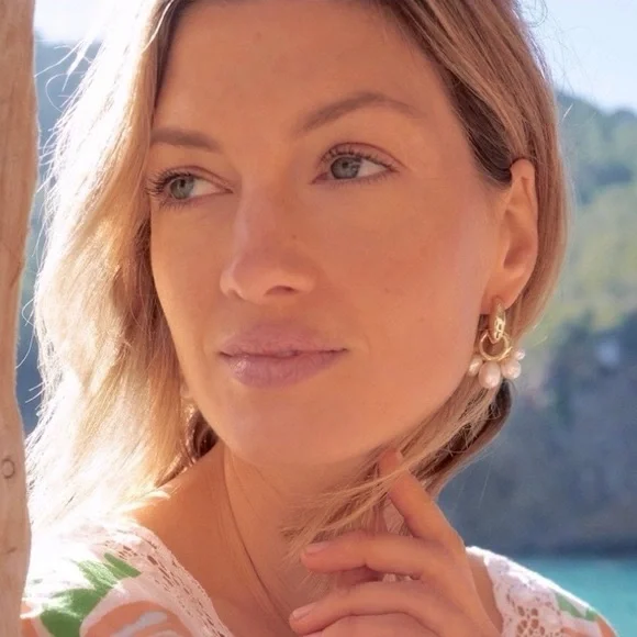 Mignonne Gavigan Margot Pearl Drop Earrings - Picture 3 of 6